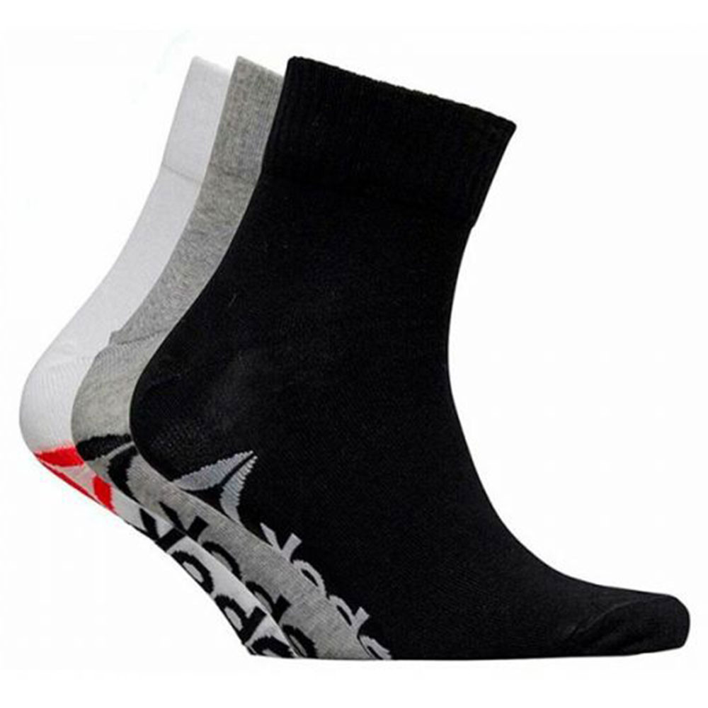 0. Reebok Essential Quarter Pack 3 Chaussettes Adulte