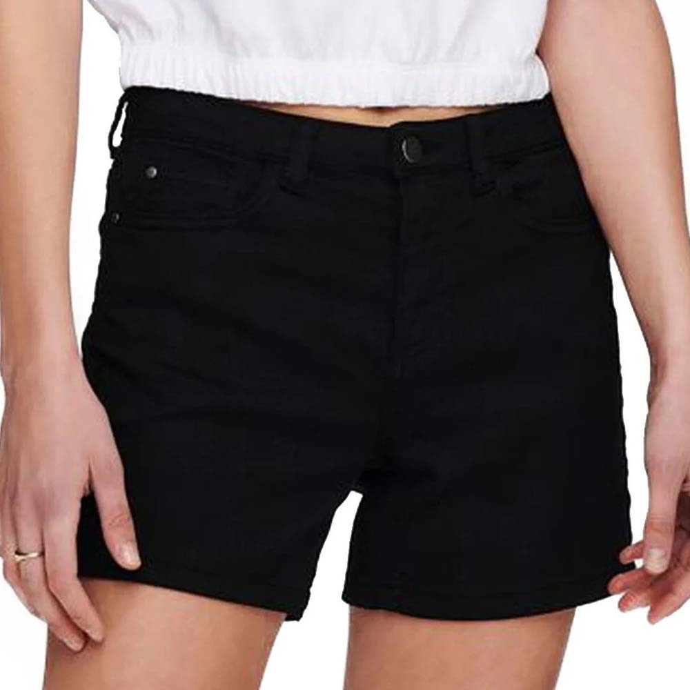 Lara Short Femme